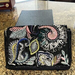 👛Dinner Clutch w/ chain👛